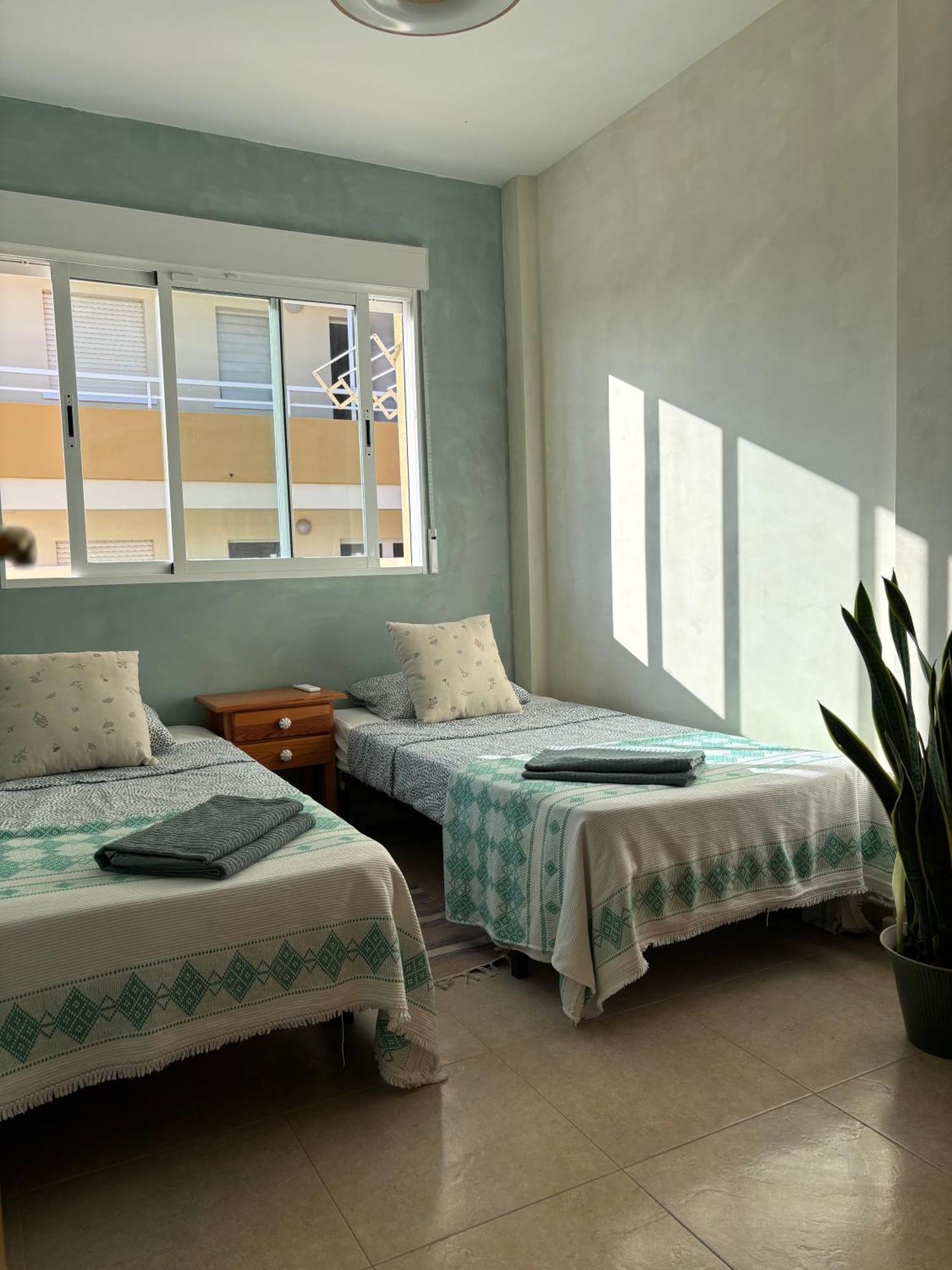 Playa De Miramar - 3 Min Walk To The Beach, Family-Friendly, Near Gandia Eksteriør billede